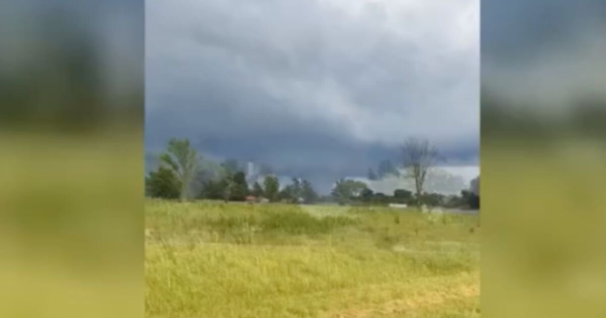 Tornadoes kill 3 in the Midwest, Plains as storm threat shifts east
